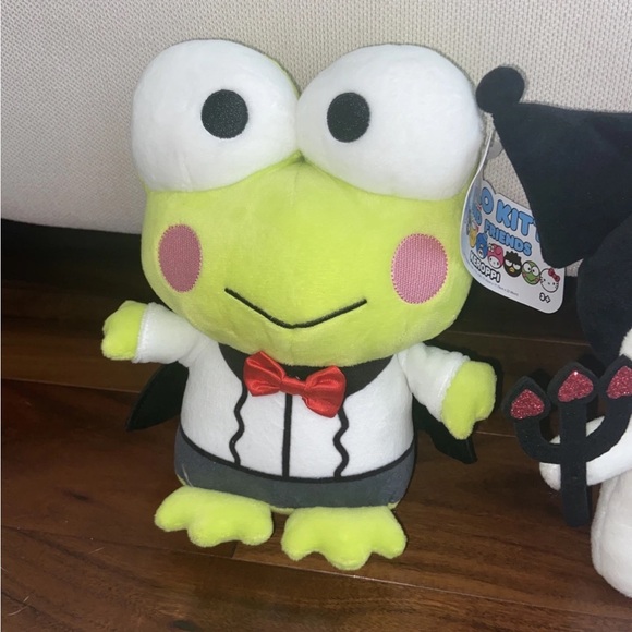 Halloween Hello Kitty & Friends Set of 4 (8 inch) plush My Melody Kuromi Kerropi - Picture 5 of 10